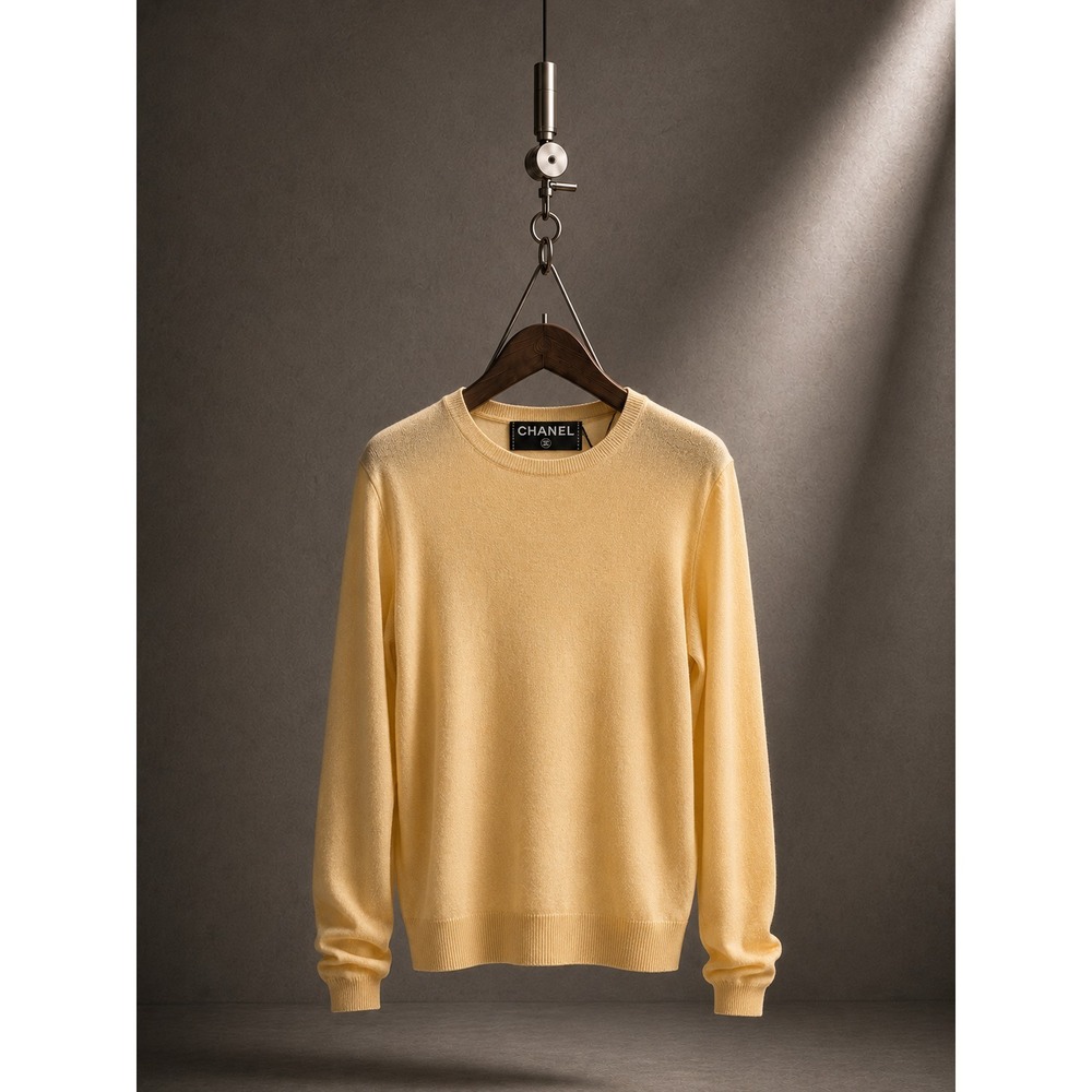 CHANEL Butter Yellow Cashmere Crewneck Sweater Old‎ Money Minimalist XS S